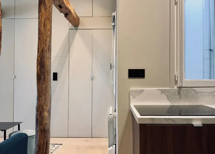 Apartment Luxury Suite, Montaigne & Champs Elysees *