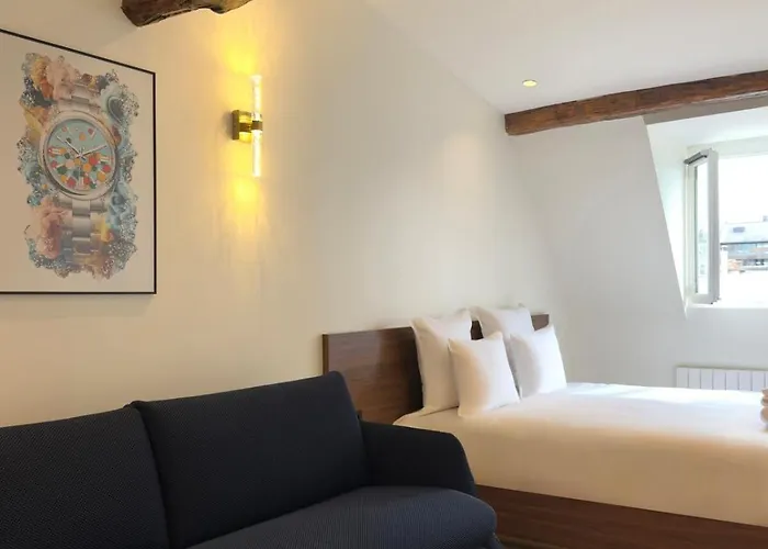 Luxury Suite, Montaigne & Champs Elysees Daire